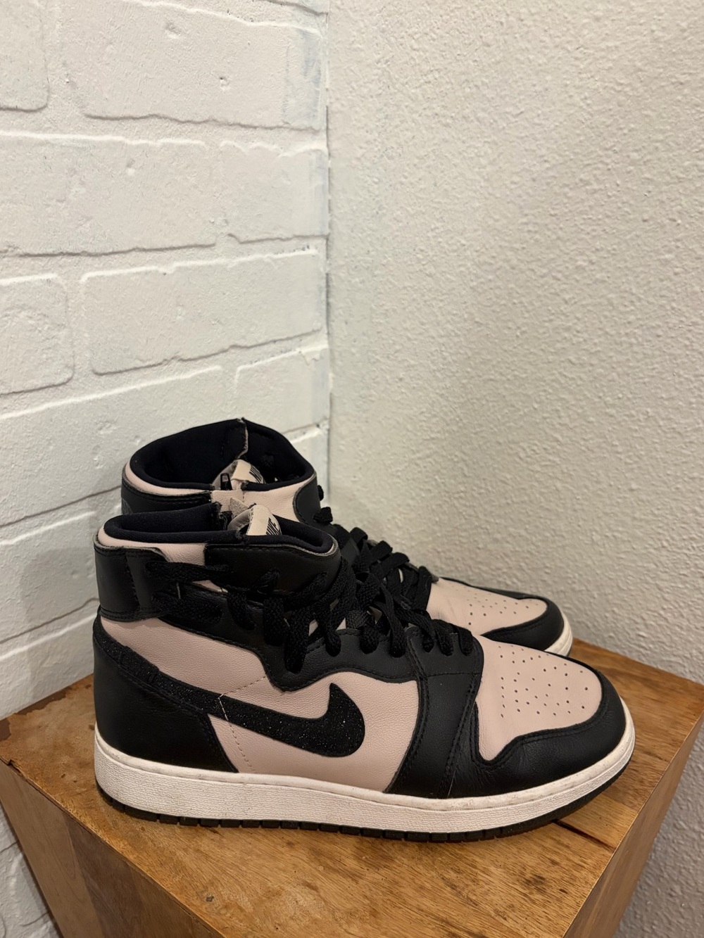 Woman’s air Jordan 1 High Rebel xx ‘siltstone red’